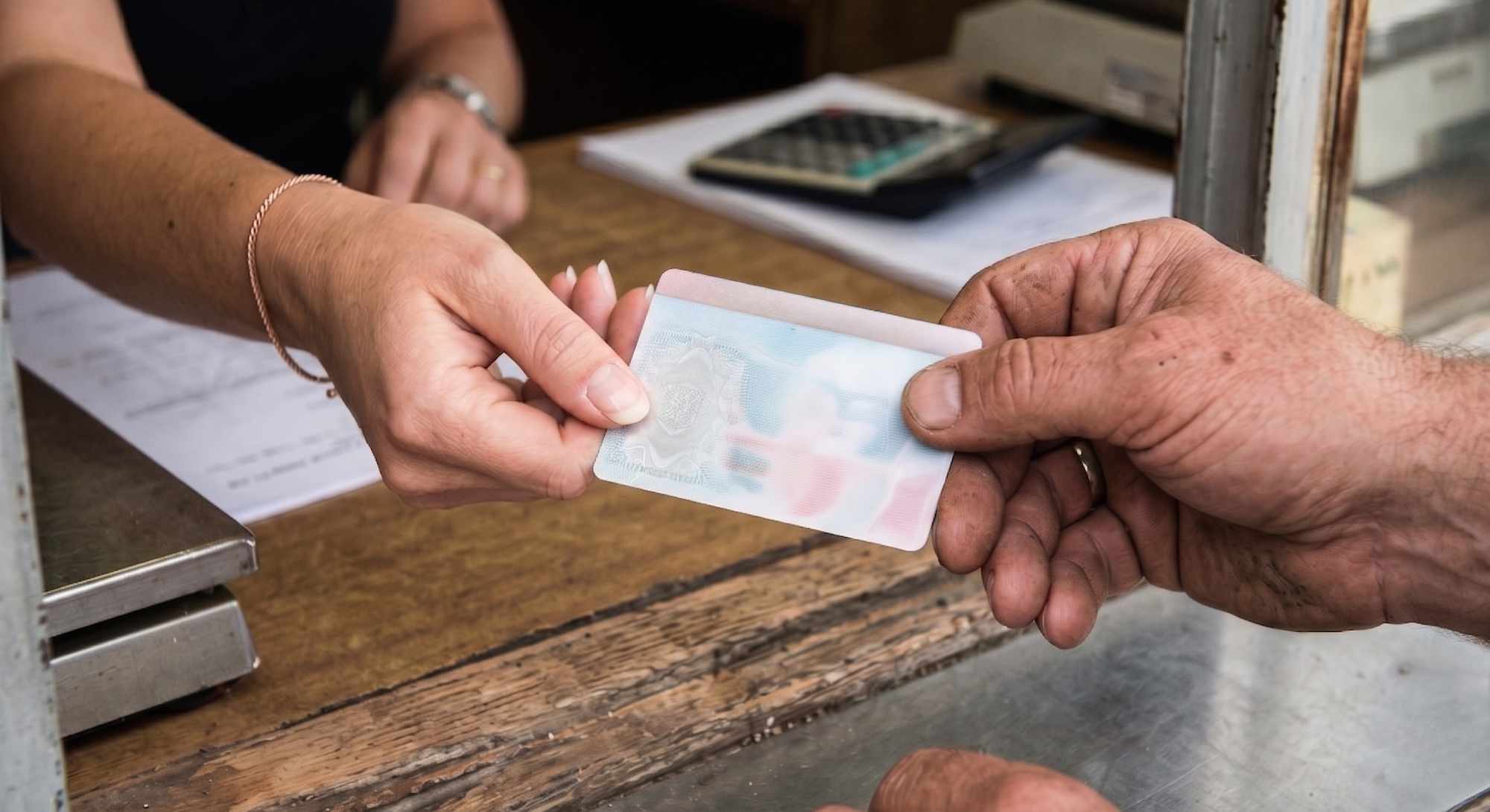 Poskytování osobních údajů při převzetí vybraných kovových odpadů podle zákona č. 541/2020 Sb., o odpadech